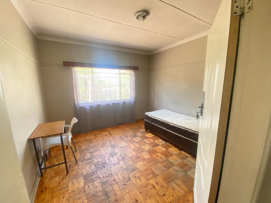 5 Bedroom Property for Sale in Willows Free State